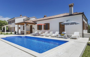 Beautiful Villa Ana with pool in Labin